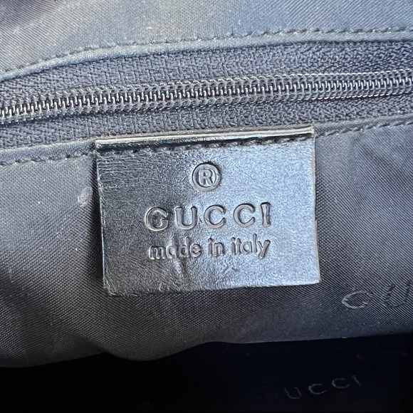 SOLD Vintage Gucci Jackie Bag - Picture 9 of 15